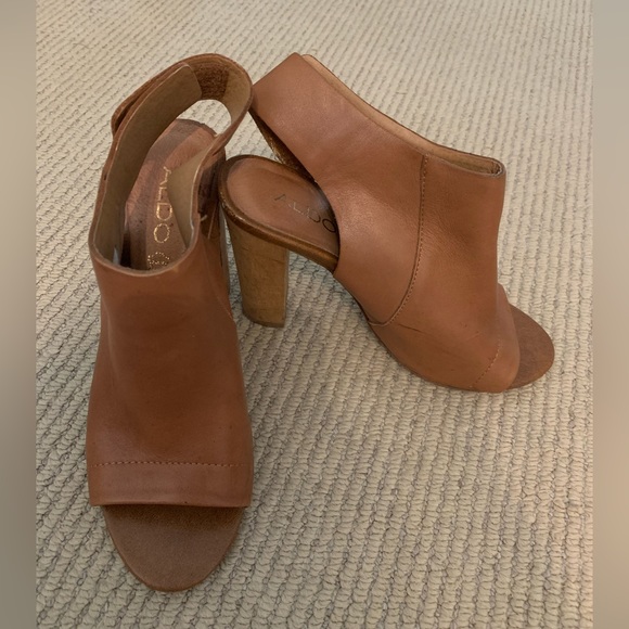 Tan Open-Toe Heel - Picture 1 of 2